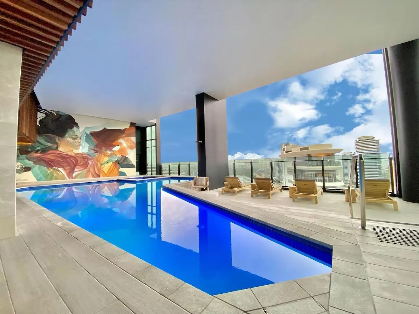 Azure Skyline Casino Residences Gold Coast Aparthotel