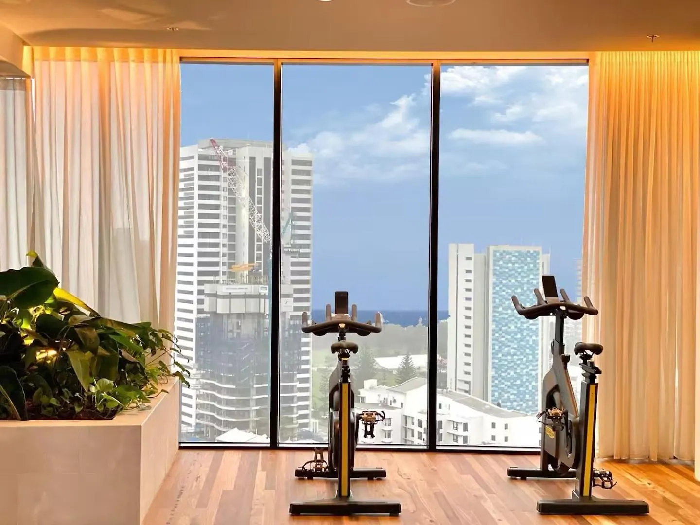 Azure Skyline Casino Residences Gold Coast 0*,  Australia